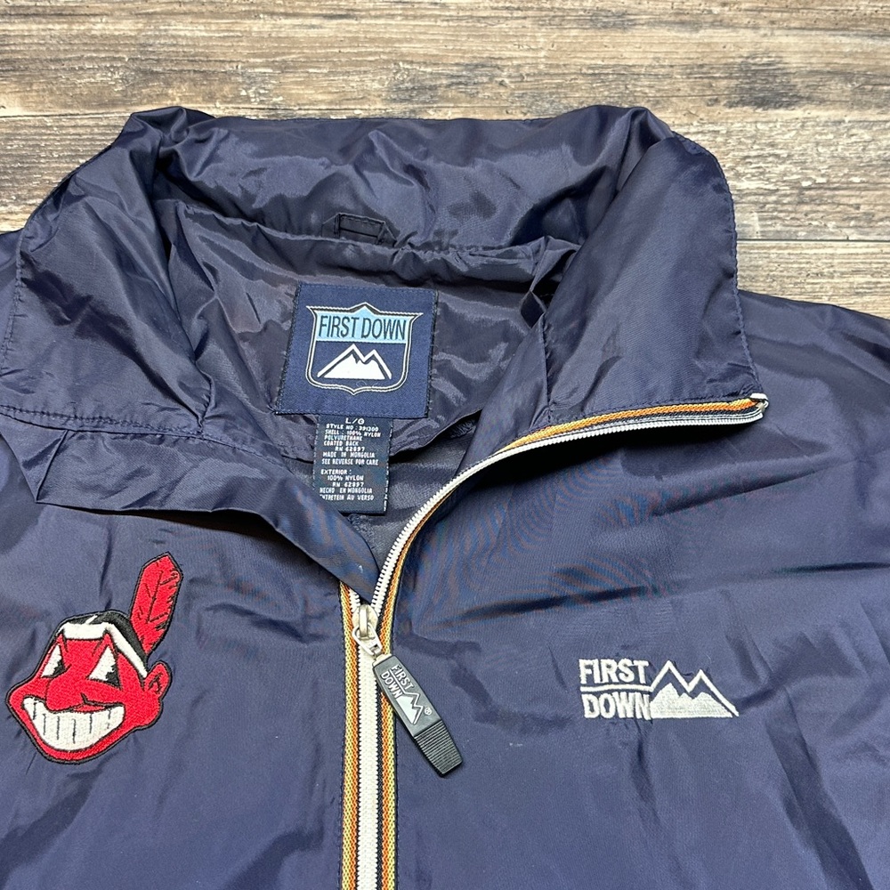 Vintage Cleveland Indians Windbreaker First Down Jacket Navy Large GUC - Picture 6 of 9